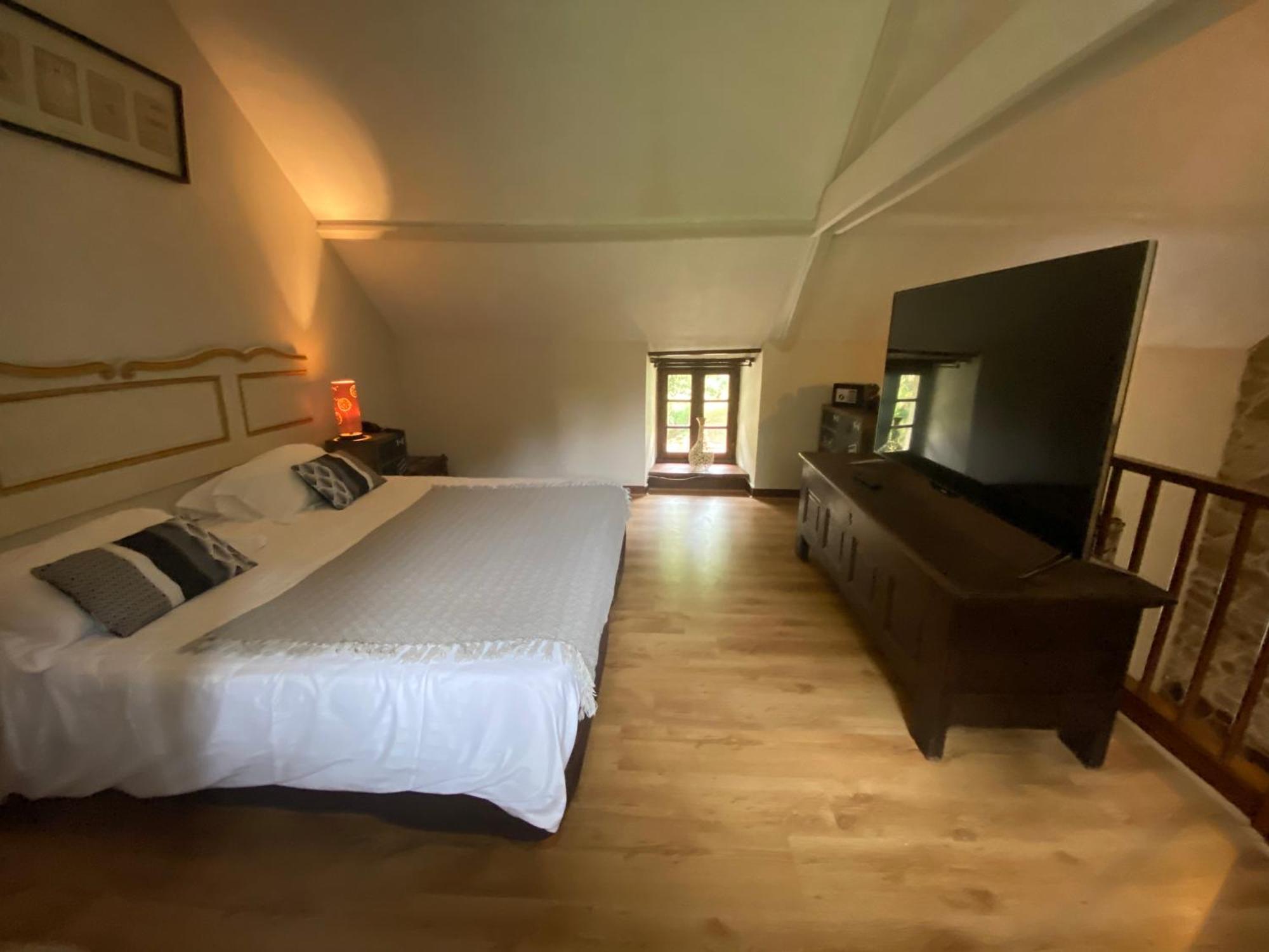 Les Moulins Du Duc Ecolodge Moelan-sur-Mer Luaran gambar