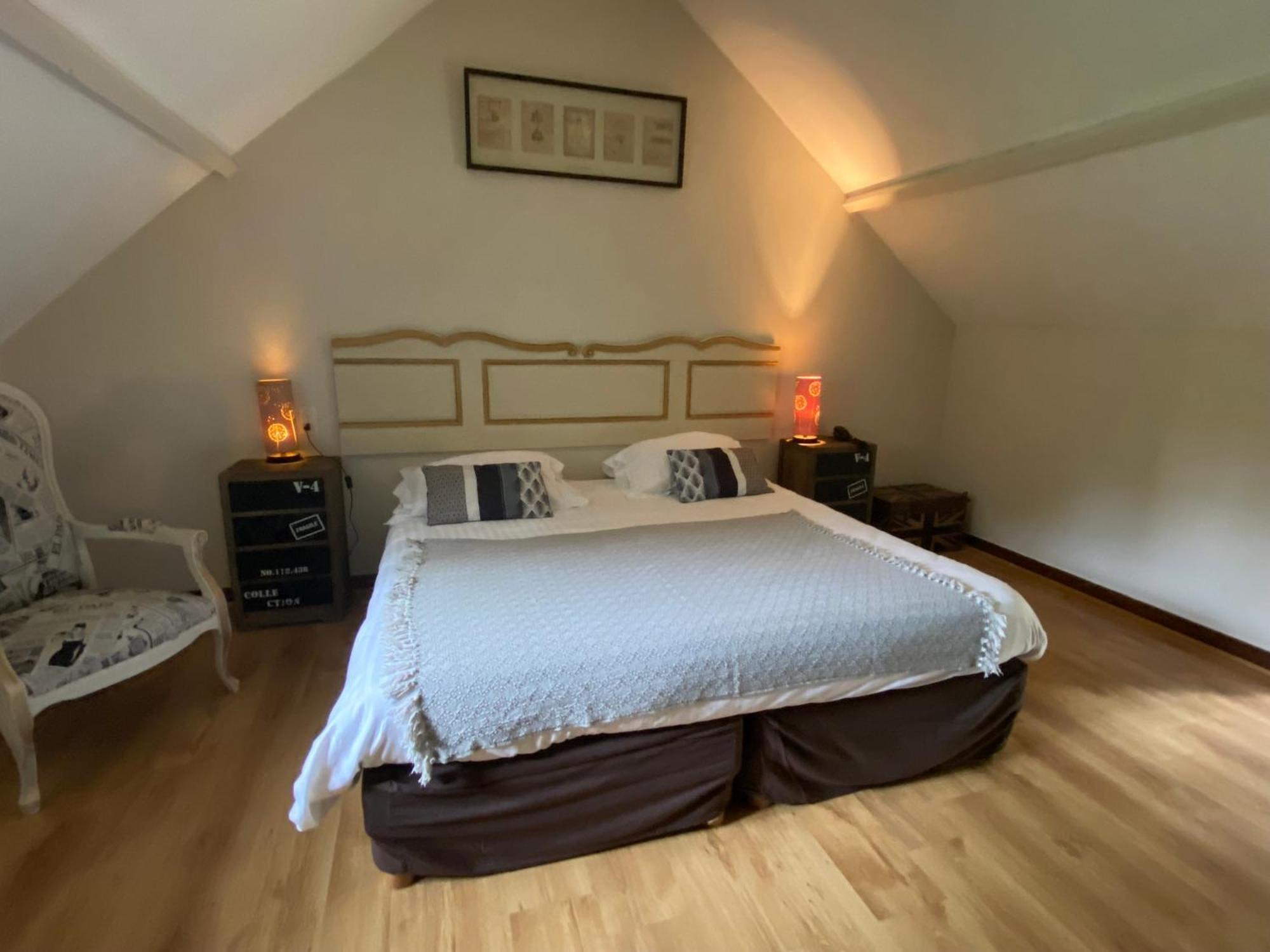 Les Moulins Du Duc Ecolodge Moelan-sur-Mer Luaran gambar